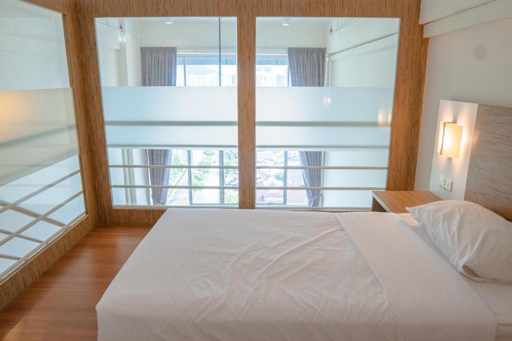 Family Triple Duplex Studio